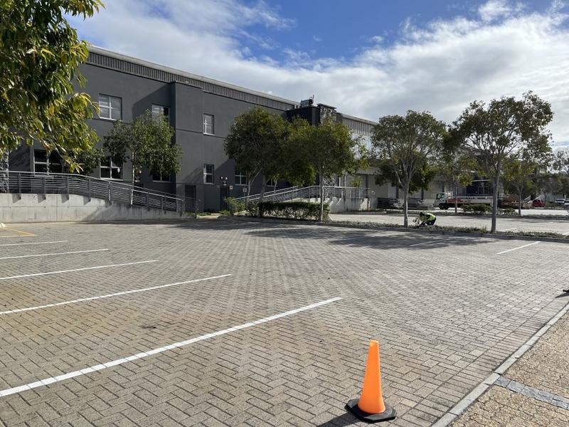 To Let commercial Property for Rent in Montague Gardens Western Cape